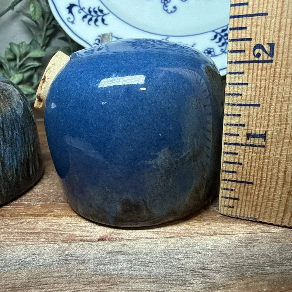 Spanish Studio Pottery SAL PEBRE Salt Pepper Shakers Blue Drip Glaze Vintage